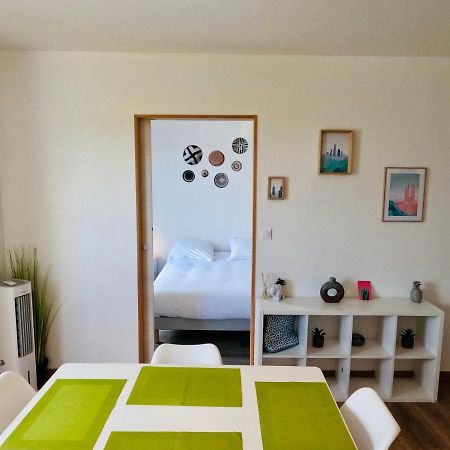 Appartement Cosy จู เลส์ ทัวส์ ภายนอก รูปภาพ