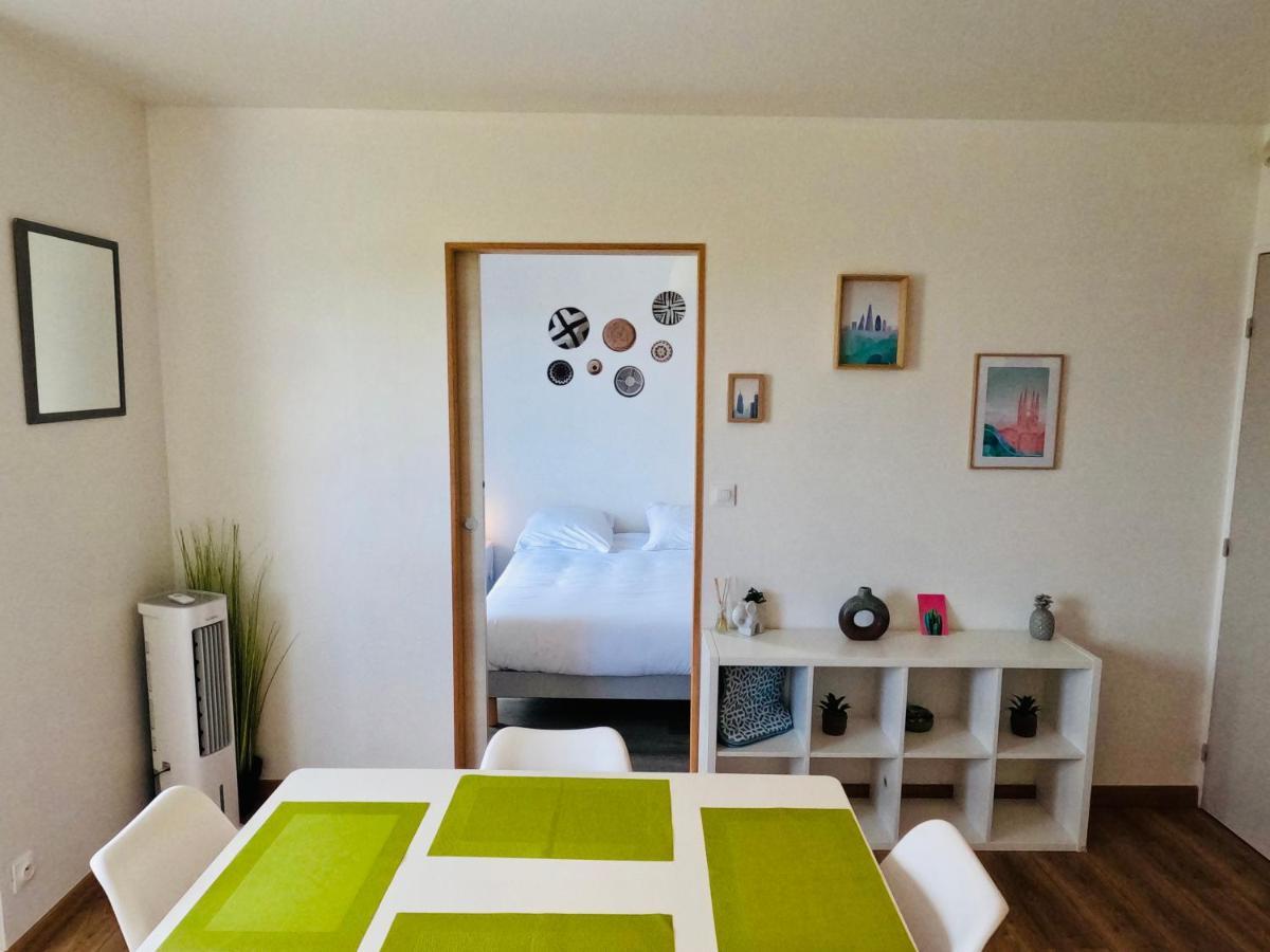 Appartement Cosy จู เลส์ ทัวส์ ภายนอก รูปภาพ