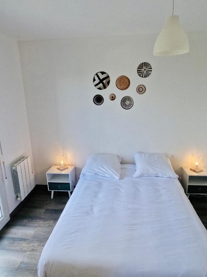 Appartement Cosy จู เลส์ ทัวส์ ภายนอก รูปภาพ